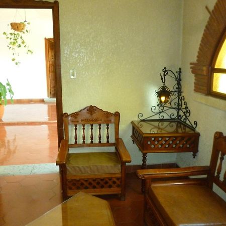 Hotel Posada Los Arcos Oaxaca Экстерьер фото