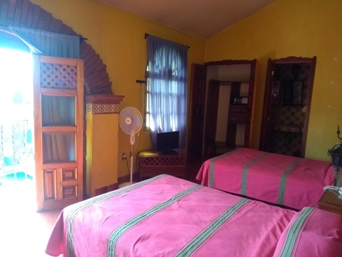 Hotel Posada Los Arcos Oaxaca Экстерьер фото